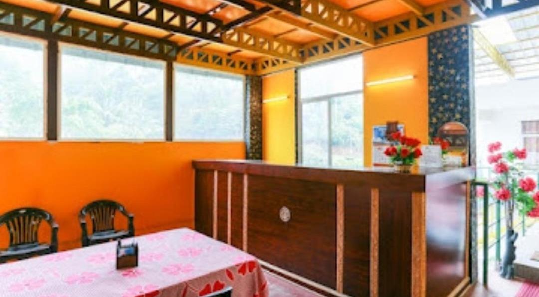 Spice Green Residency Pīrmed Εξωτερικό φωτογραφία
